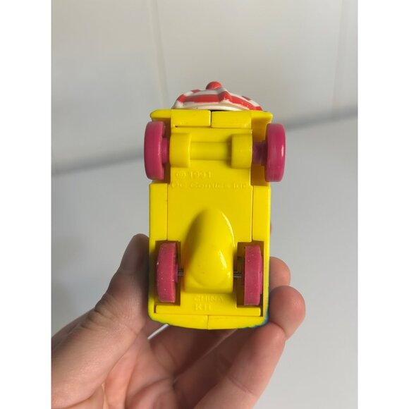 VTG 1991 Batman Returns Penguin Car McDonald's Happy Meal Toy – Rare Collectible - Picture 3 of 7